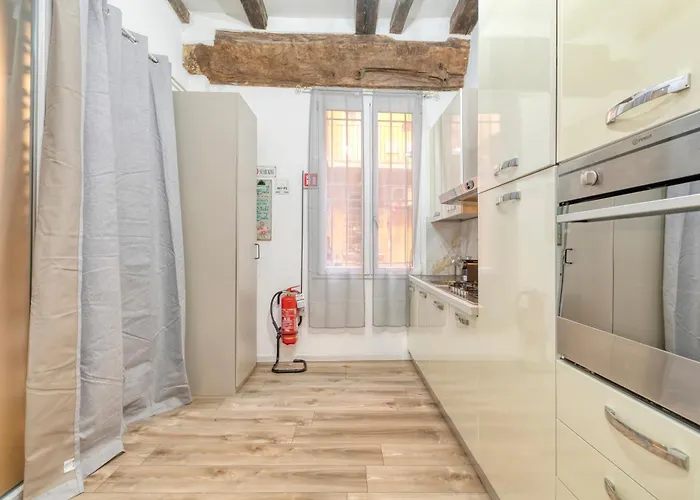 Downtown Loft Centro شقة