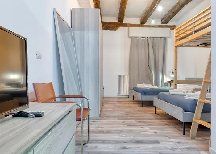 Downtown Loft Centro דירה בולוניה